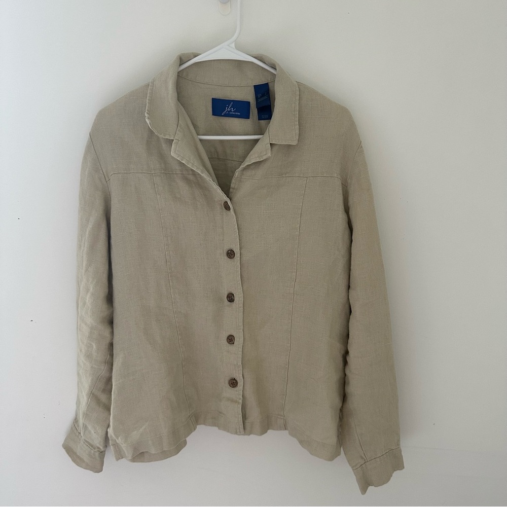 JH Collectibles Neutral Beige Linen Button-Front Shirt - Picture 3 of 10